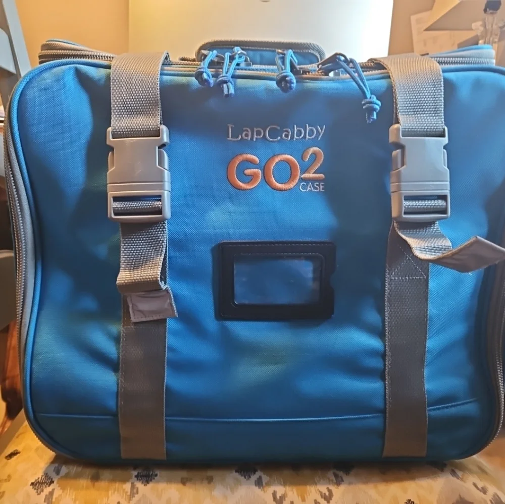 GO2 Blue Charging Devise Case